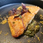 金目鯛のウロコ焼き。