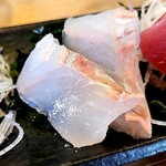 魚金寿司 すゞ木 - ひらめ。