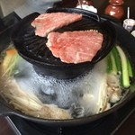 かがやき - やきしゃぶ鍋♪焼肉の美味しい脂がスープに落ちて......