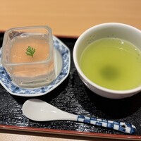 豆富料理と吟醸せいろ蒸し 八かく庵 大阪ステーションシティ店 - 