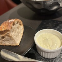 セントラム グリル＆ワイン - ホイップバター！