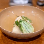 日本料理 五感 - 2025.3 お椀（毛蟹真薯、地物筍、蕾菜）