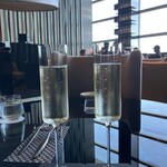 スカイギャラリーラウンジ レヴィータ - 