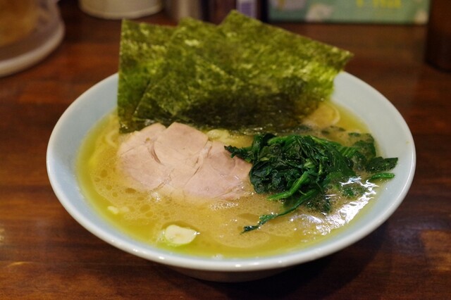 Ramen Dokutsuya