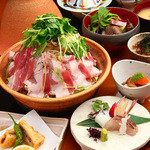 Shunka Hachidori - 旬の食材で作られたコース料理も人気です。