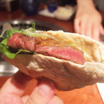 よろにく - ツチノコのトルティーヤ巻き