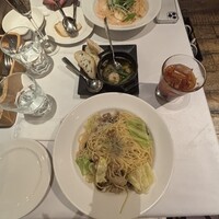 24/7 restaurant - 