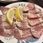 とんちゃんや ふじ はなれ - 