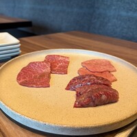焼肉うしごろ 新宿三丁目店 - 