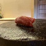 すし処 睦月 - 最強まぐろ