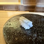 すし処 睦月 - 握りの数も程よく