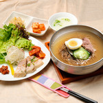 Kankokuryouri Sunchan - 冷麺＆ポッサムセット