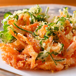 天ぷらバル 天むす 銀座 たけぞう - 生桜えびとクレソンのかき揚げ