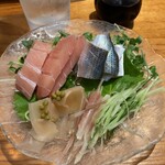 かめ英 - お刺身コハダとさす