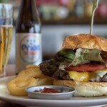 BURGER SHOP Tummy