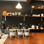 MATAHARI COFFEE - レジ付近カウンター