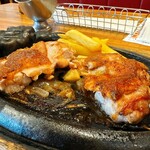 ブロンコビリー - 炭焼きチキンステーキ