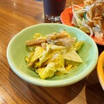 ブロンコビリー - 桜香るそら豆の春爛漫サラダ