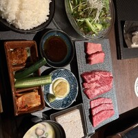 和牛焼肉 やくにく 路地裏 - 
