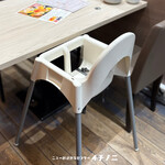 ニューおさかなセンター イチノニ - お子様連れでも安心してお食事が楽しめるよう、チャイルドシートもご準備しております。