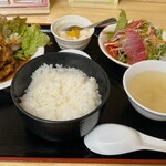 マーボー＆たんたん麺の店 シェ☆シェ - 唐揚げセット