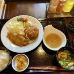 レストラン バイプレーン - メンチカツ生姜焼きコンボ定食