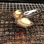 まほろば囲炉裏 心斎橋 - 蒸しアワビ