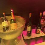 AIR FRANCE  KLM  SKY LOUNGE - 