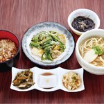 沖縄地料理 あんがま - 