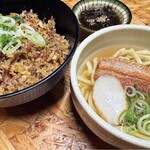 沖縄地料理 あんがま - 