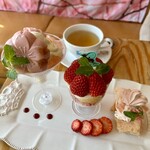 カフェ・ド・リオン パレット - 