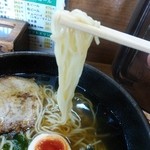 をうみ - 中華そば（550円）