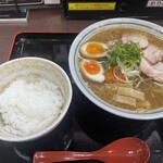 愛と情熱のらーめん屋 皐月亭 - 