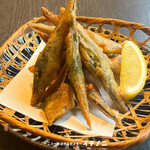 ニューおさかなセンター イチノニ - 茎ワカメの唐揚げ