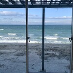 ザ ビーチ クロタケ - 翌日は強風波浪警報