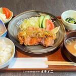 ニューおさかなセンター イチノニ - みちのく森林鶏の油淋鶏御膳