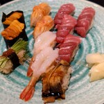 福原 - 握り⇒雲丹、芽葱、赤貝、海老、中トロ、穴子
