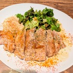 Bistro Amber - チキンステーキガーリックソース