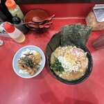 ラーメン 杉田家 千葉祐光店 - 
