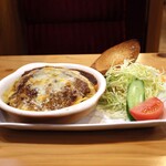 コメダ珈琲店 - 料理写真:チーズハンバーグミートスパ