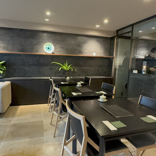 サロン・ド・テ・ラヴォンド_2