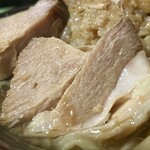 ラーメン専門 宮の森 - 豚