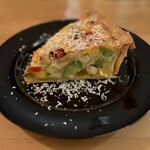 Fortune comes in at the merry gate - ブロッコリーと小柱のキッシュ