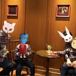 レストラン 花の木 - マリリンモンローの座ったお椅子にも座らせてもらいました♡