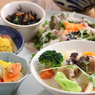 玄米カフェ実身美_1