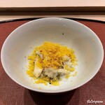 御料理 寺沢 - たっぷりの唐墨が削られた穴子の白焼の飯蒸し