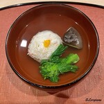 御料理 寺沢 - ずわいがにの蟹真薯の椀物