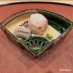 御料理 寺沢 - 寒鮃の造り 縁側添え