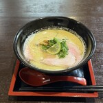 豚白湯創作麺処 友池 - 