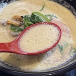 豚白湯創作麺処 友池 - 